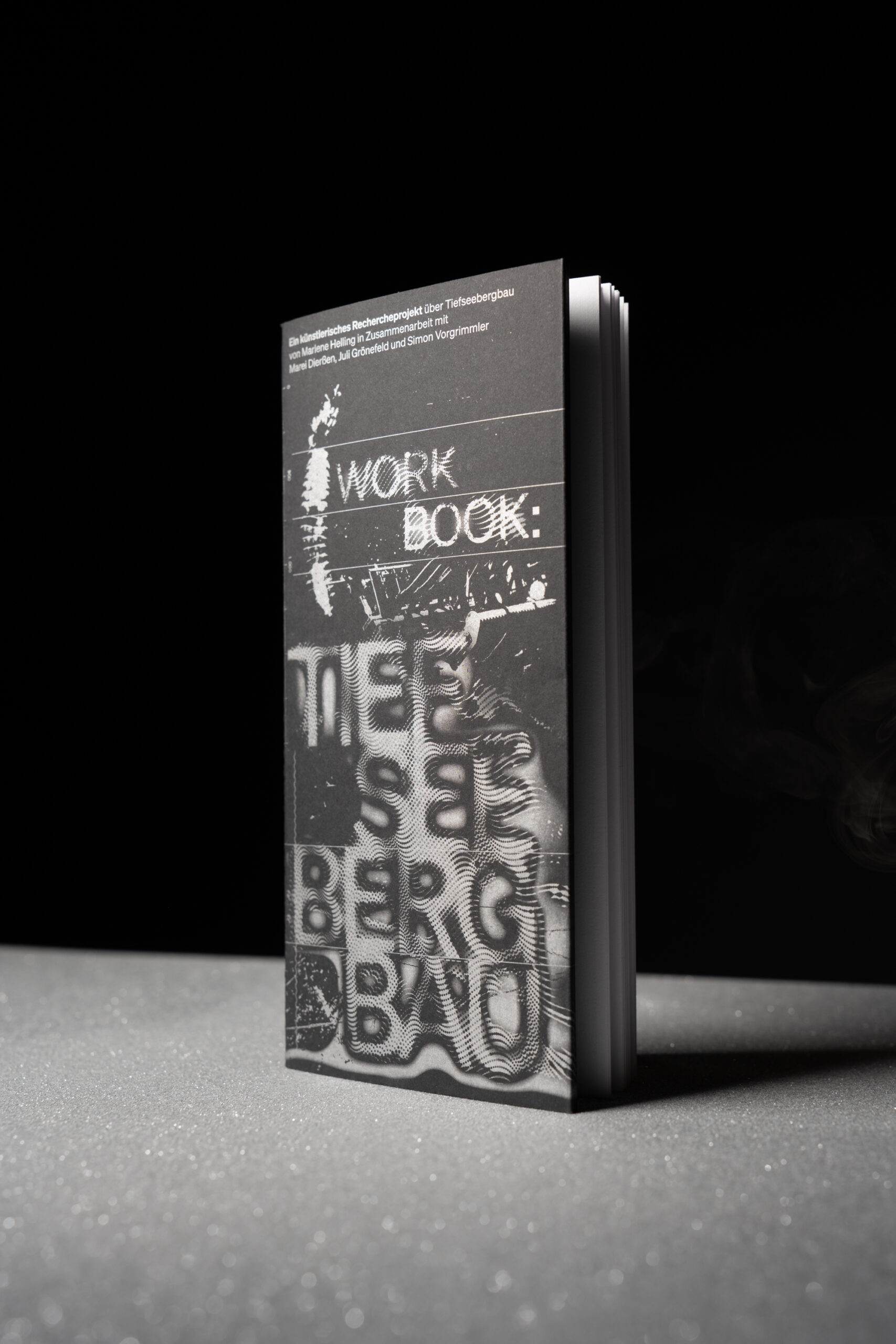 01_2025_10_27_HEFT_DeepSeeReading-67