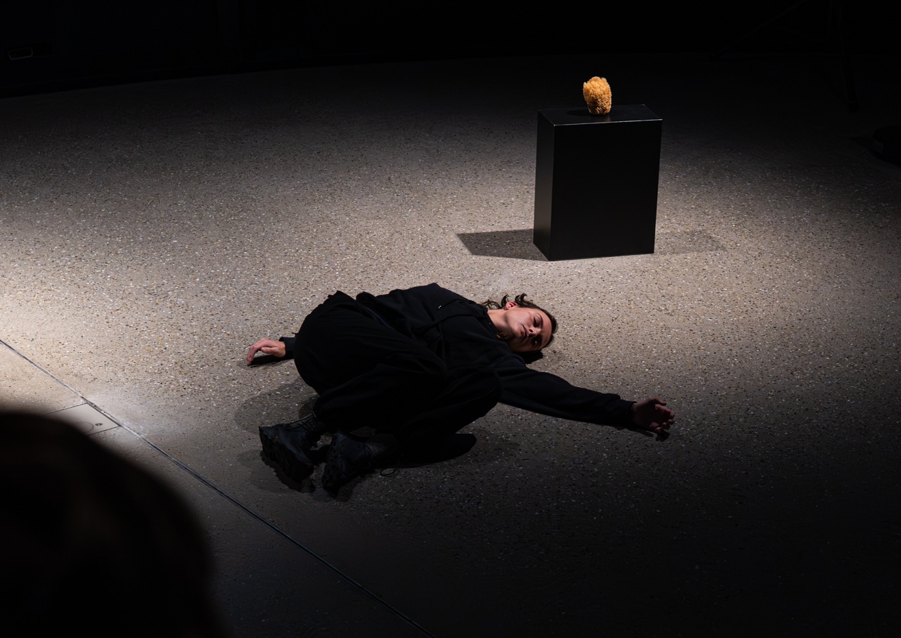 zugeschnitten_2025_10_18_BOCHUM_DeepSeeReading-166 Kopie